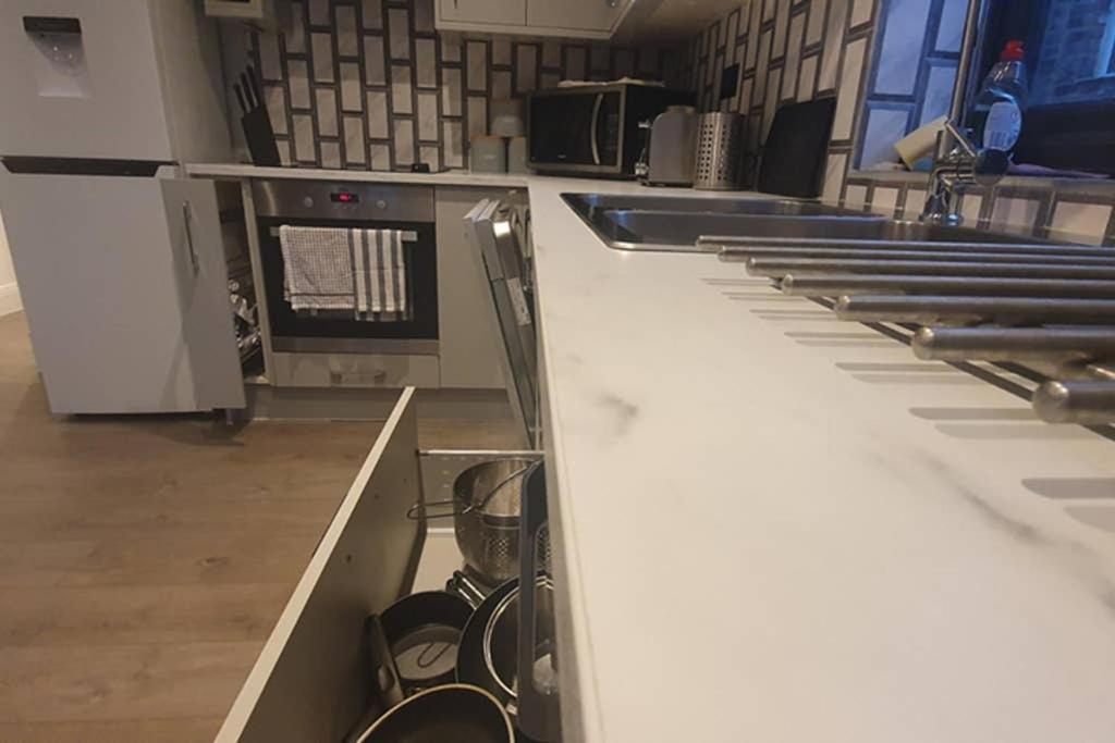 Luxurious Hidden Gem In Wandsworth Apartman London Kültér fotó